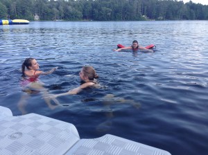 Sest ilmad on meil imeilusad ja järvevesi on soe!